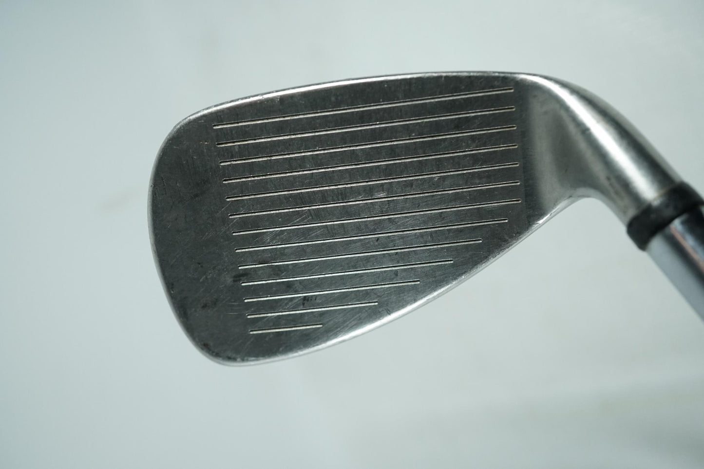 Wilson Fatshaft 9 Iron / Regular Flex Steel Shaft / Left Handed