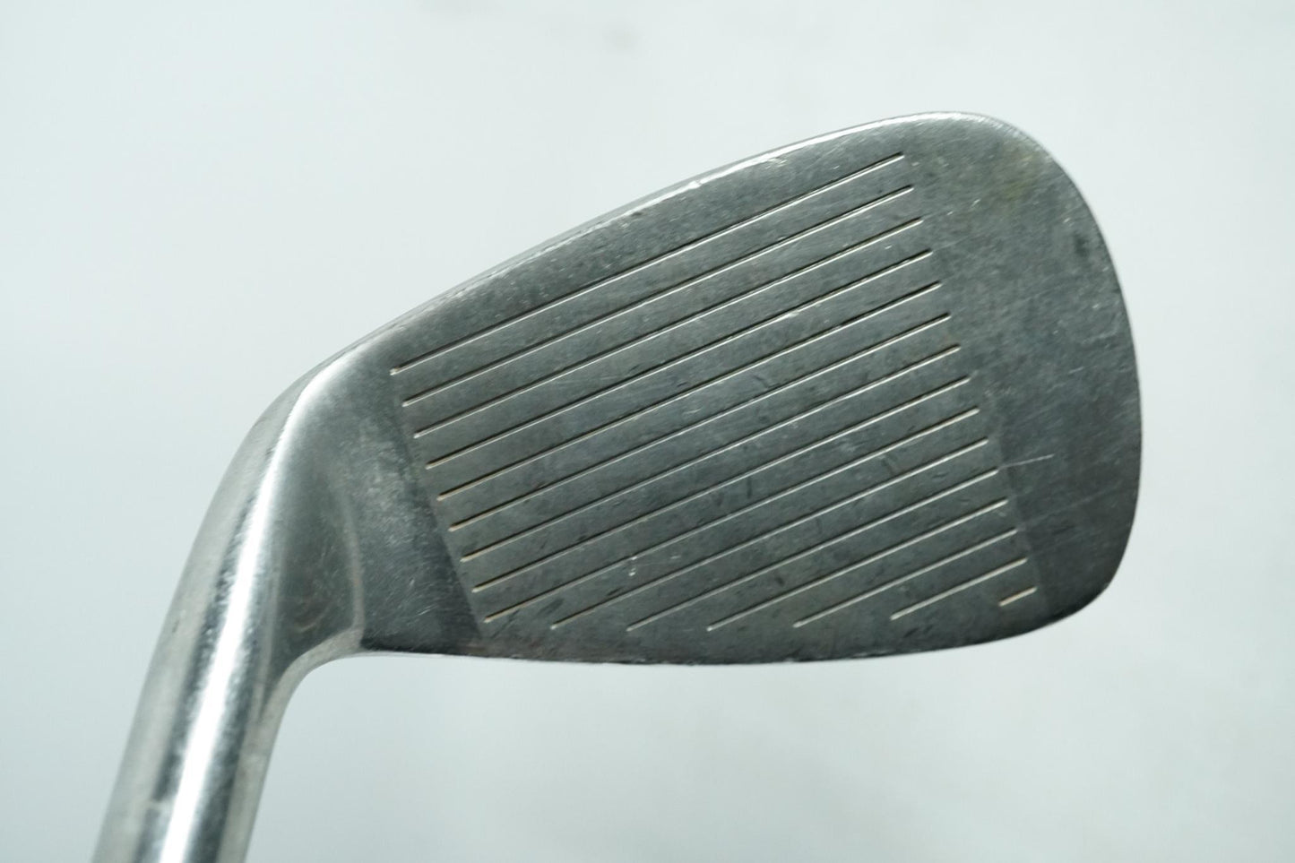 Wilson Deep Red HL 9 Iron / Regular Flex Steel Shaft