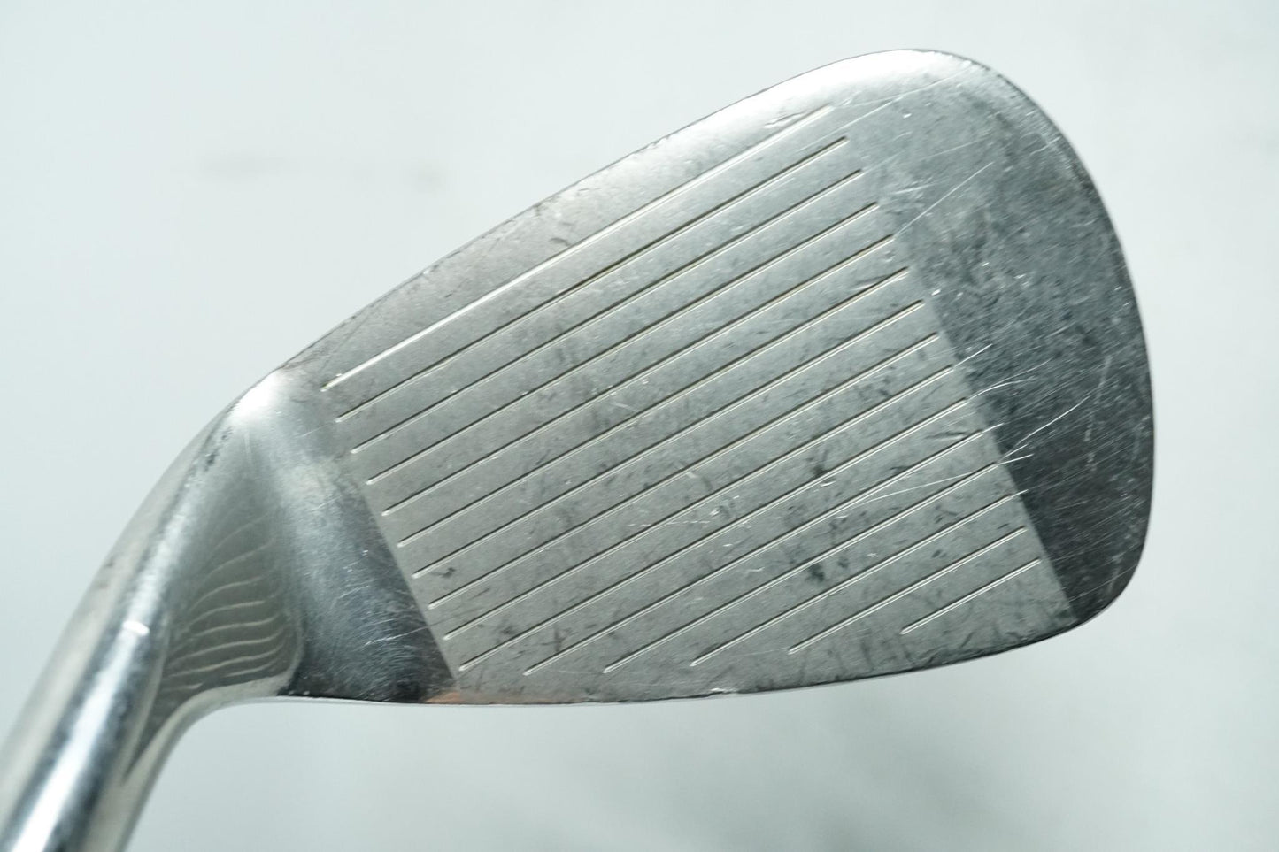 Wilson Deep Red HL Sand Wedge / Regular Flex Steel Shaft