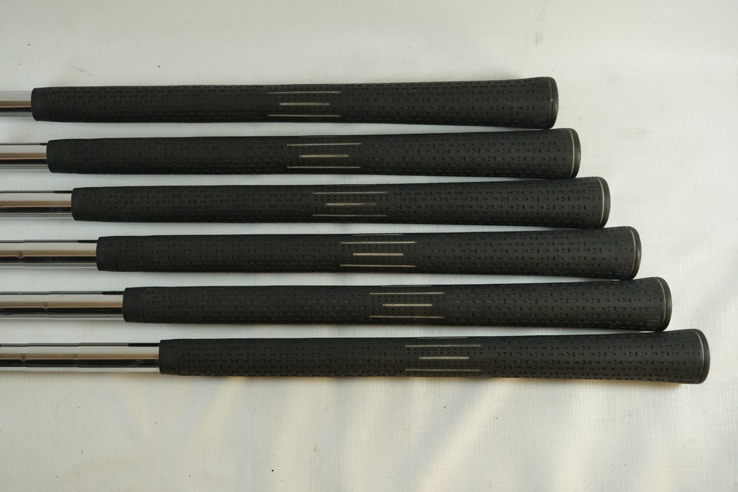 Ping G Series Irons / 5-PW / Black Dot / Regular Flex Steel Shafts