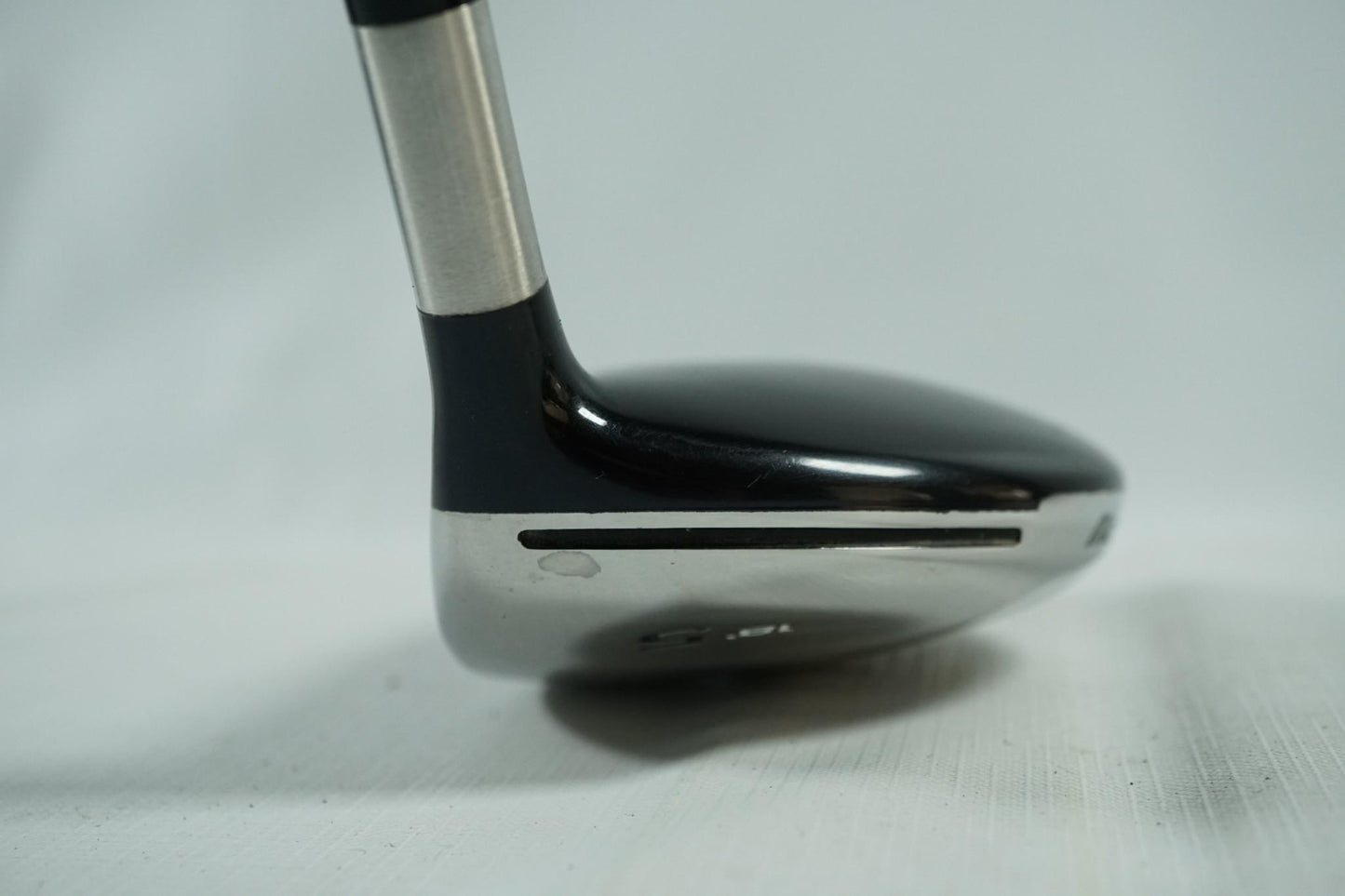 Mizuno MP001 5 Wood 18° / Regular Flex Graphite Shaft / New Grip / 071125121