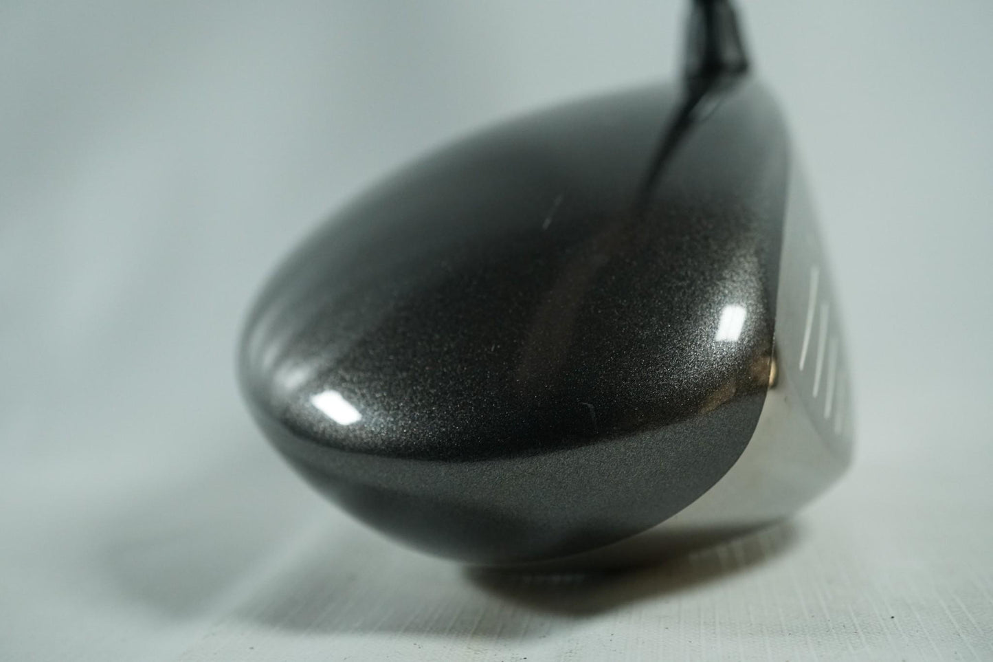 Callaway Big Bertha Titanium Driver 10° / Regular Flex Graphite Shaft / New Grip
