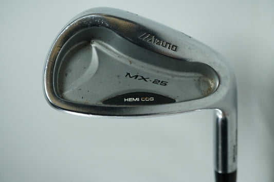 Mizuno MX25 Pitching Wedge / Regular Flex Steel Shaft / New Grip