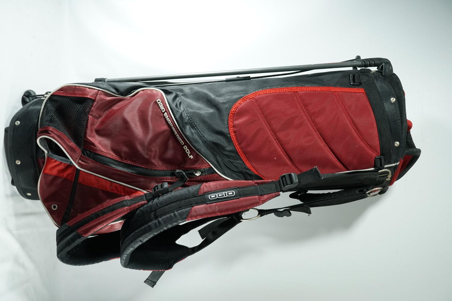 OGIO Vaporlite Stand Bag / Red and Black / With Rainhood