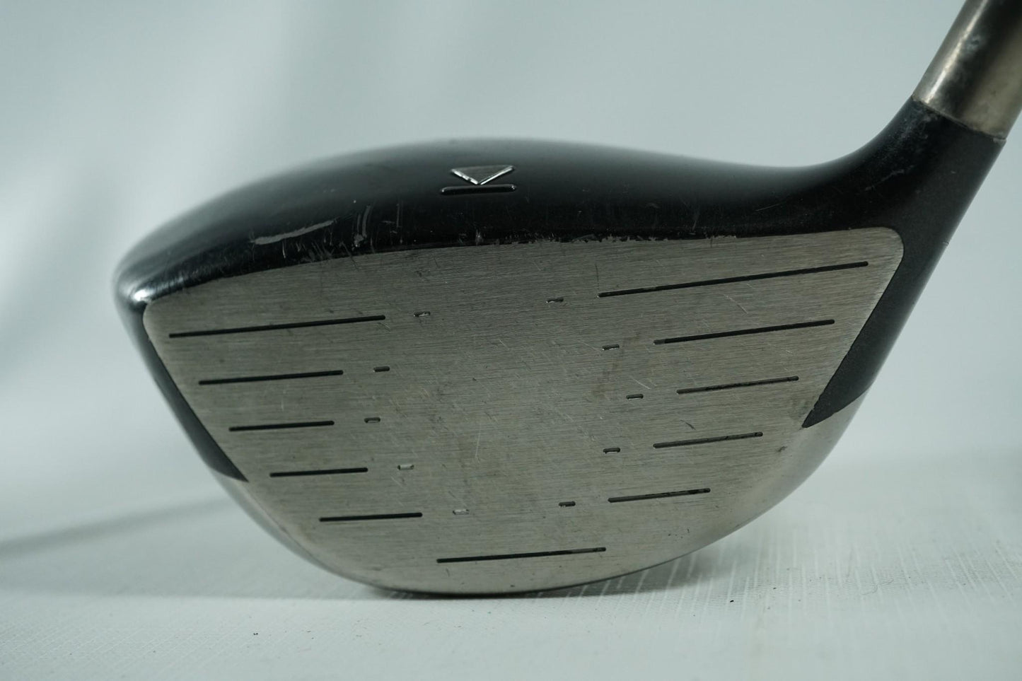 Titleist 905T Driver 9.5° / Stiff Flex Steel Shaft / New Grip