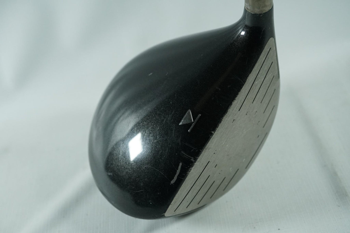 Titleist 905T Driver 9.5° / Stiff Flex Steel Shaft / New Grip