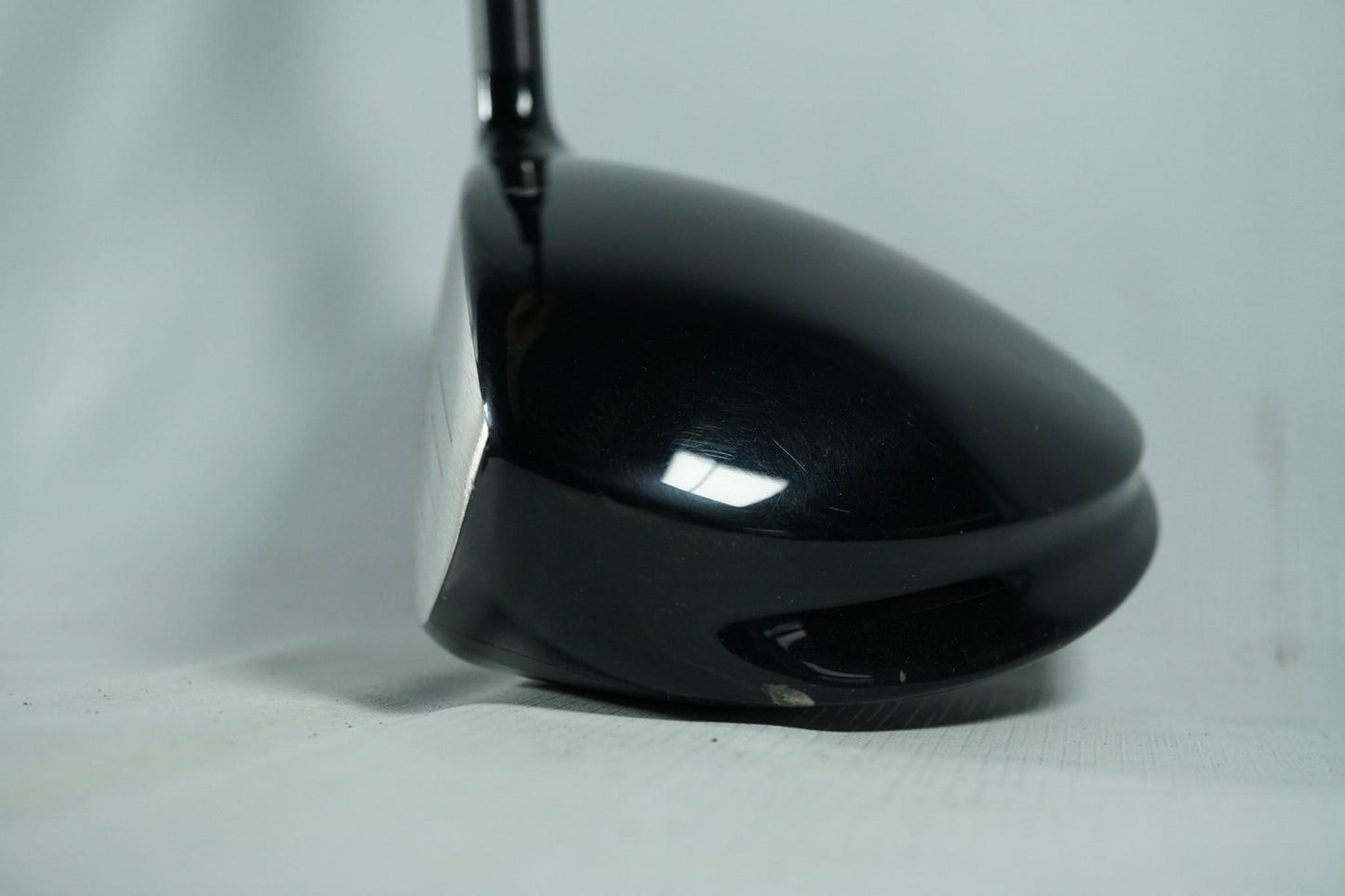 Taylormade Tour Burner Driver 10.5° / Regular Flex Graphite Shaft / Left Handed