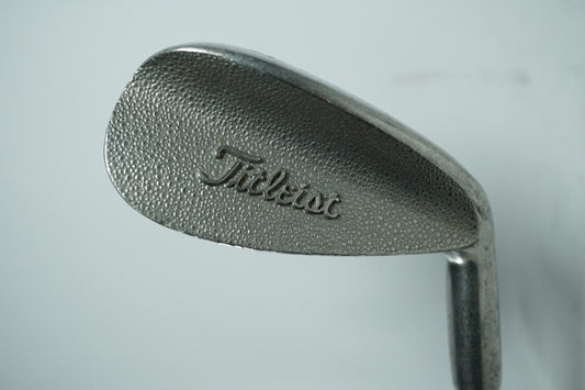 Titleist Accu-Flo 4 Iron / Steel Shaft / New Grip