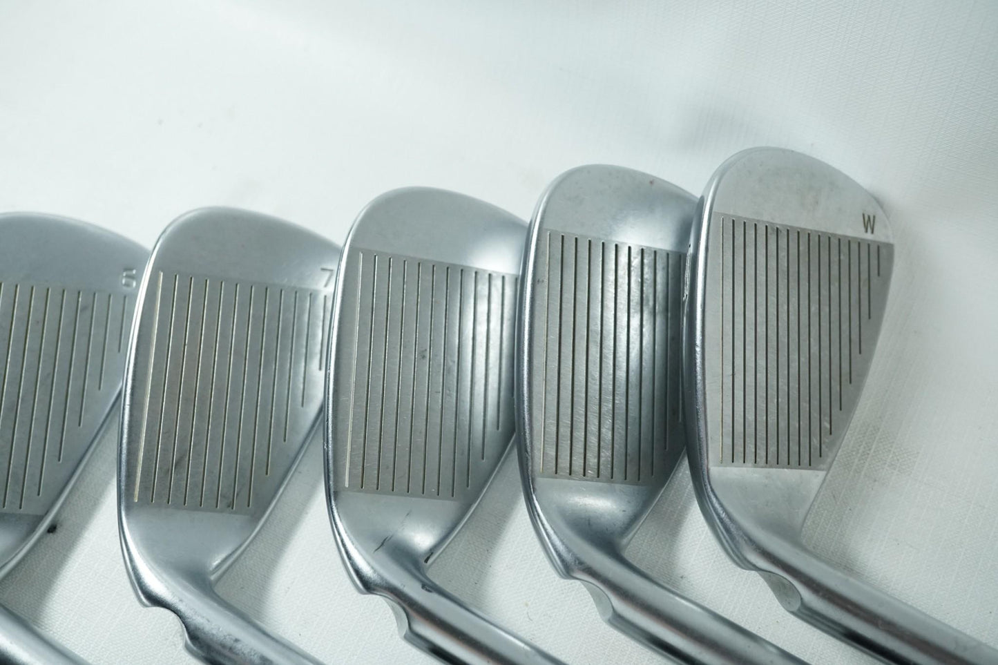 Ping G410 Irons / 5-PW / Black Dot / Regular Flex Graphite Shafts