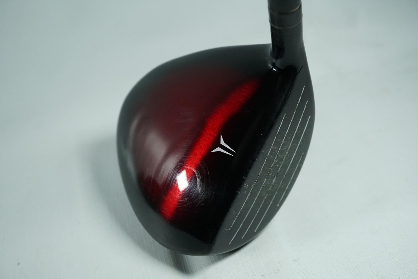 Wilson Deep Red AXL 3 Wood 15° / Regular Flex Graphite Shaft