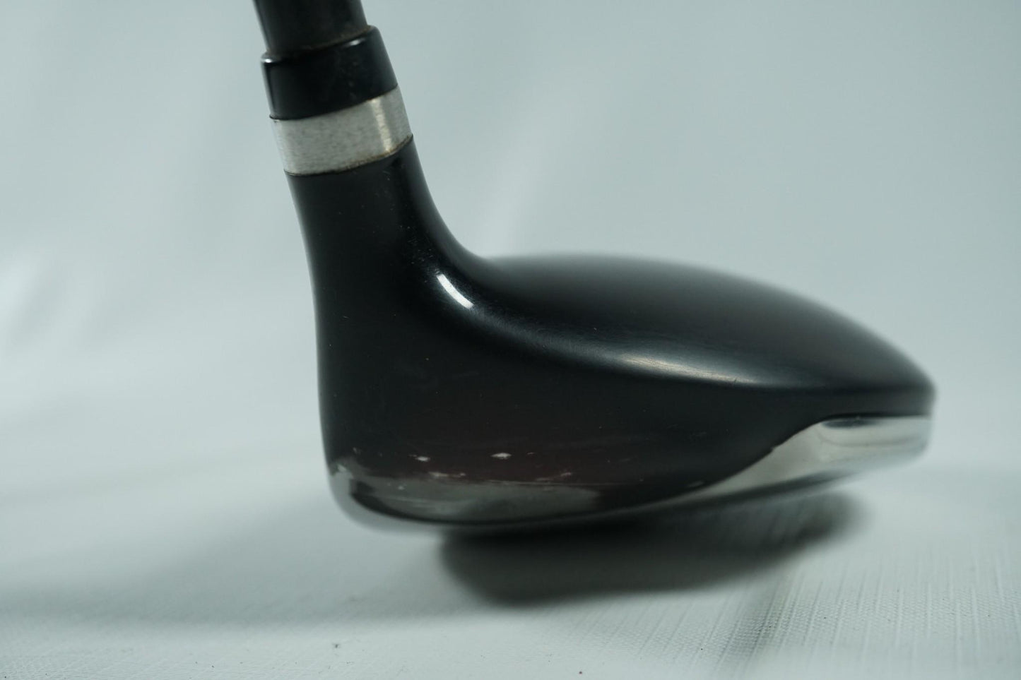 Wilson Deep Red 2 3 Wood 15° / Regular Flex Graphite Shaft / 071125394