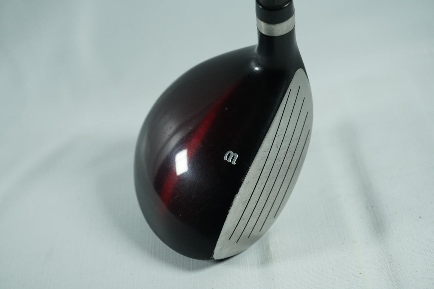 Wilson Deep Red 2 5 Wood 18° / Regular Flex Graphite Shaft