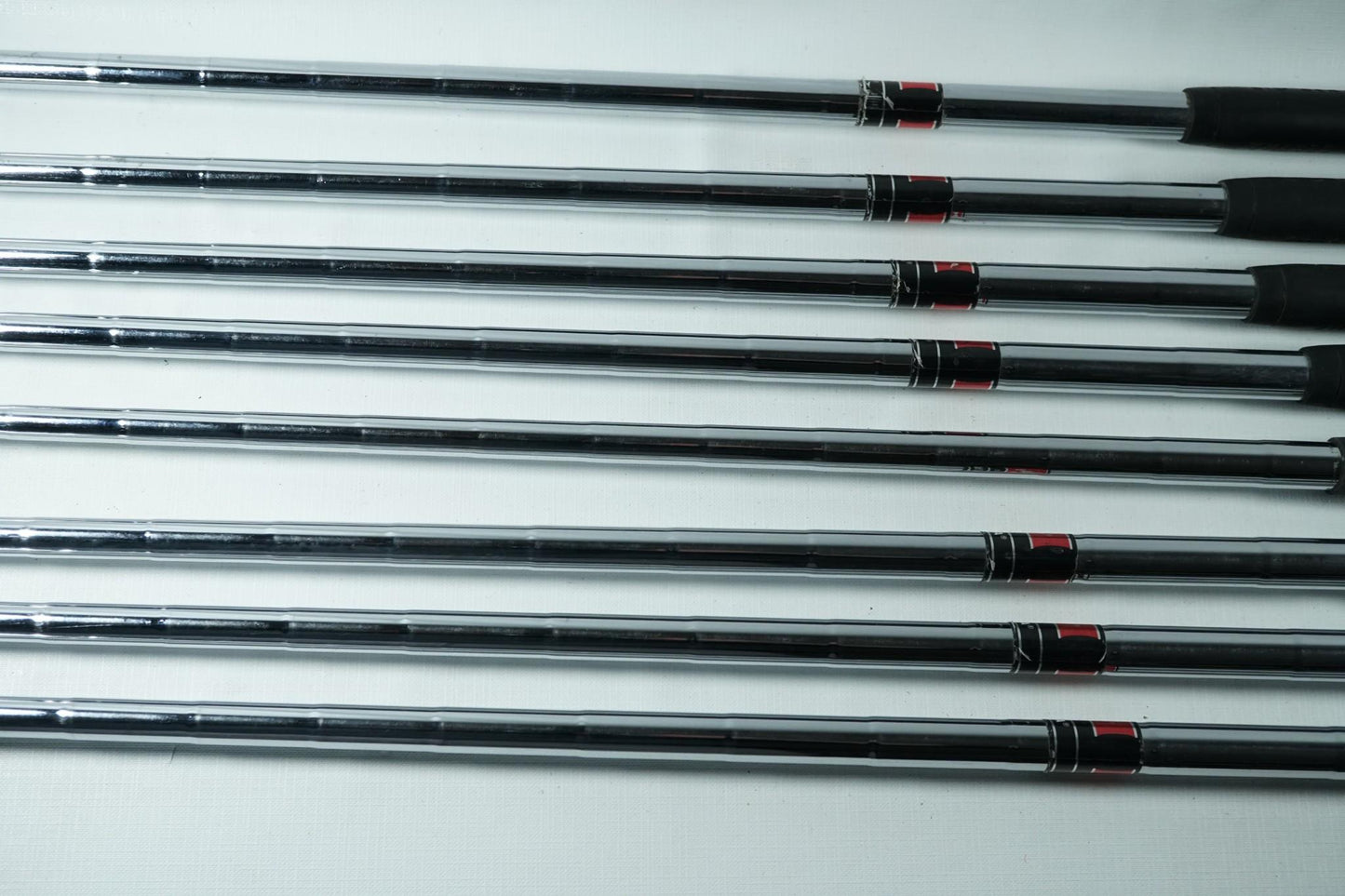 Callaway Big Bertha 2004 Irons / 4-PW+GW / Uniflex Steel Shafts