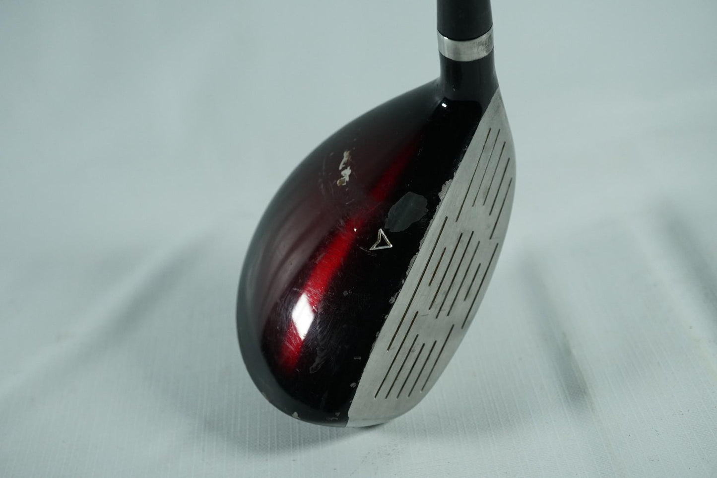 Wilson Deep Red 3 Hybrid / Regular Flex Graphite Shaft