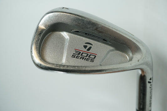 Taylormade 300 Series Approach Wedge / Regular Flex Steel Shaft