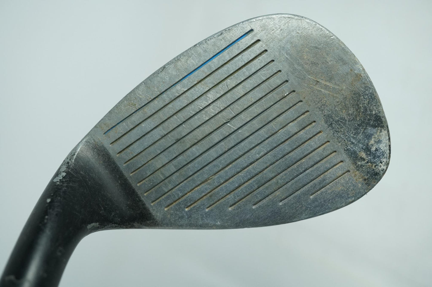 Slazenger V100 56° Sand Wedge / Regular Flex Steel Shaft / 051225251