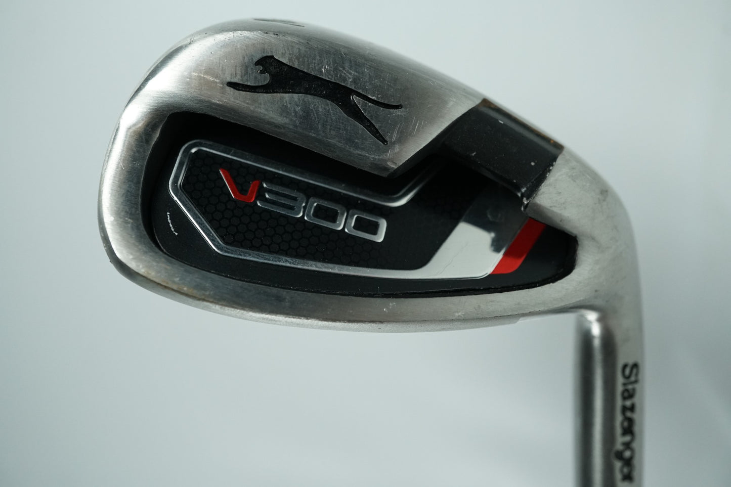 Slazenger V300 Pitching Wedge / Regular Flex Graphite Shaft