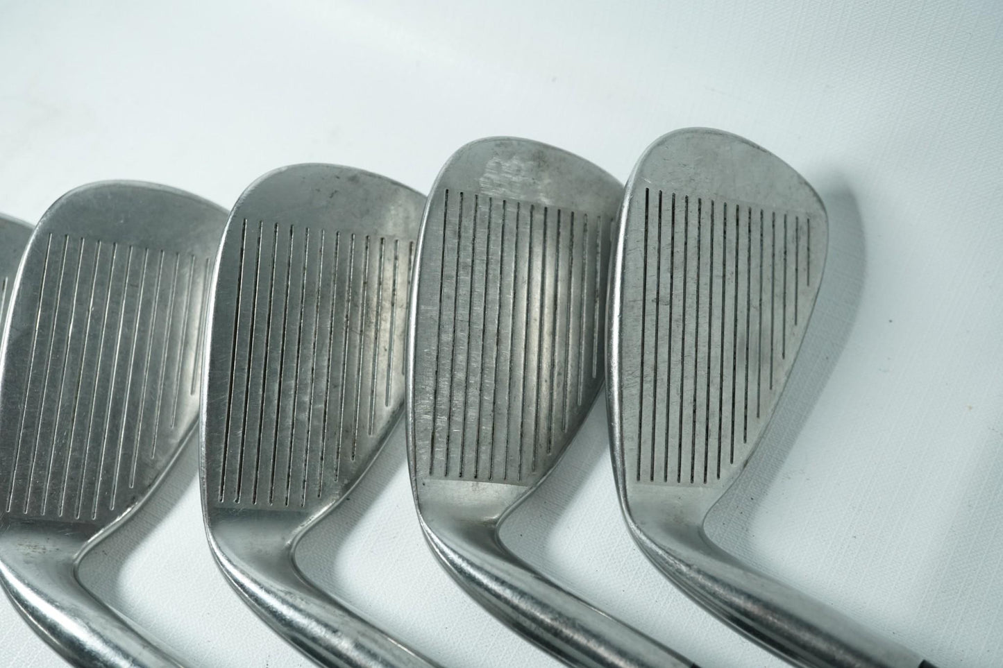 Taylormade 200 Irons / 5-PW / Regular Flex Steel Shafts