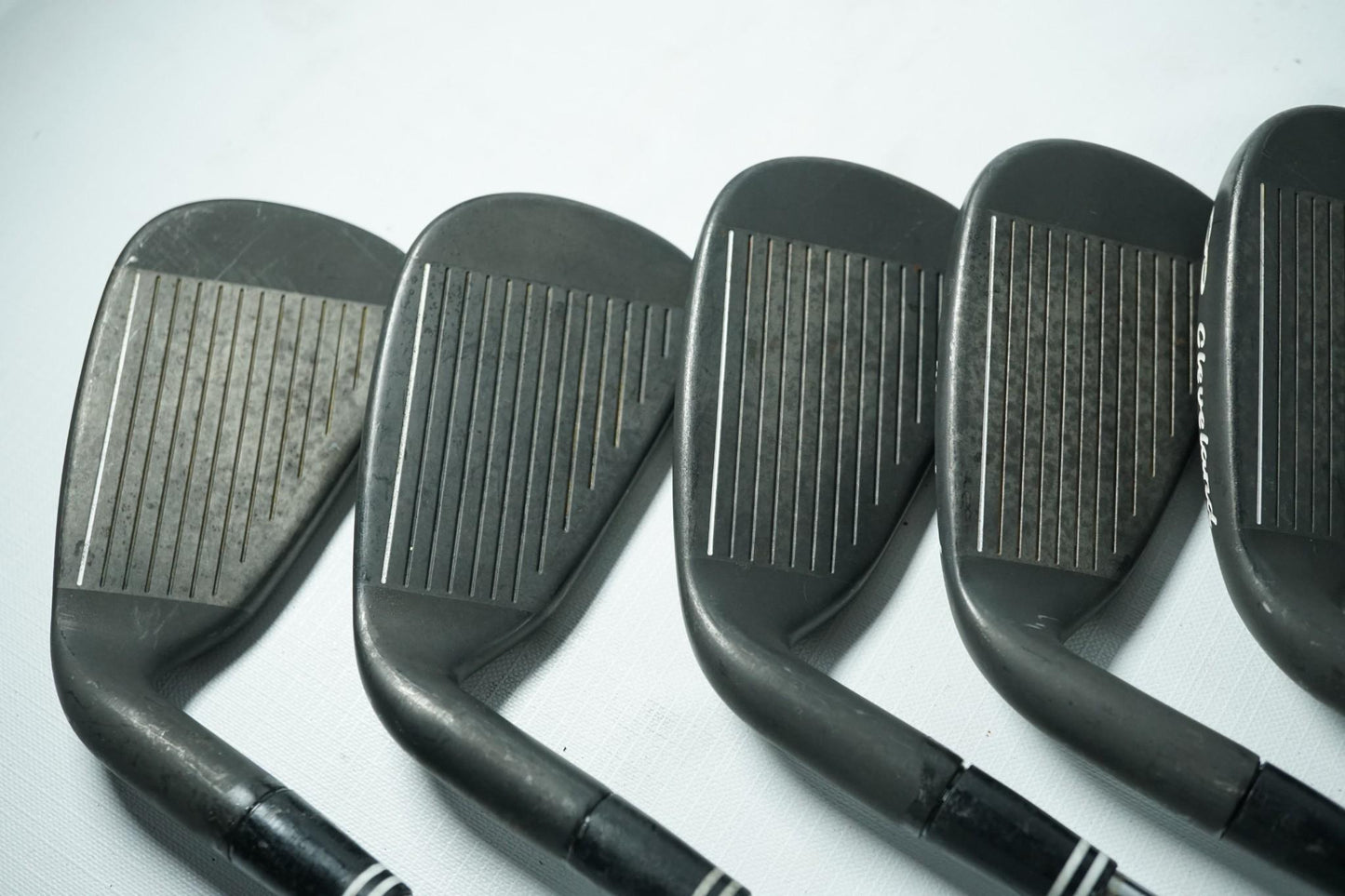 Cleveland Tour Action 7 Irons / 4-SW / Uniflex Steel Shafts