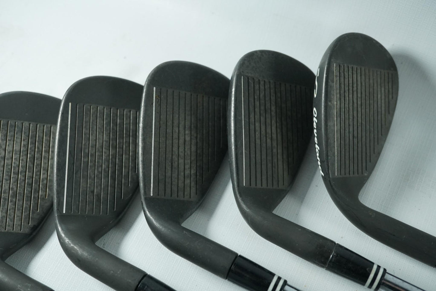 Cleveland Tour Action 7 Irons / 4-SW / Uniflex Steel Shafts