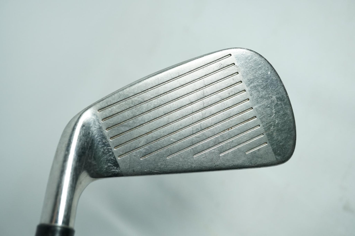 Wilson R Mendralla 4 Iron / Regular Flex Steel Shaft / New Grip