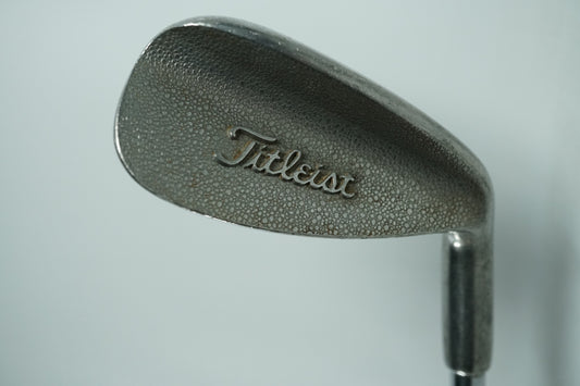 Titleist Accu-Flo 5 Iron / Regular Flex Steel Shaft / New Grip