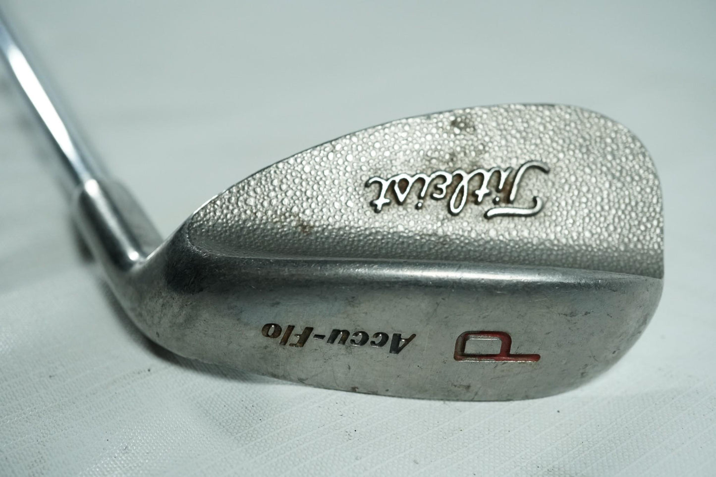 Titleist Accu-Flo Pitching Wedge / Regular Flex Steel Shaft / New Grip