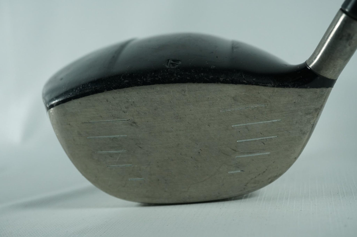 Taylormade R580 Driver 9.5° / Stiff Flex Graphite Shaft / New Grip