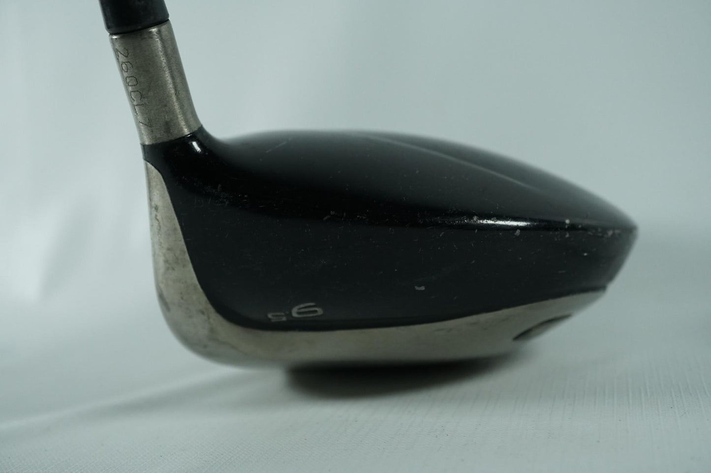 Taylormade R580 Driver 9.5° / Stiff Flex Graphite Shaft / New Grip