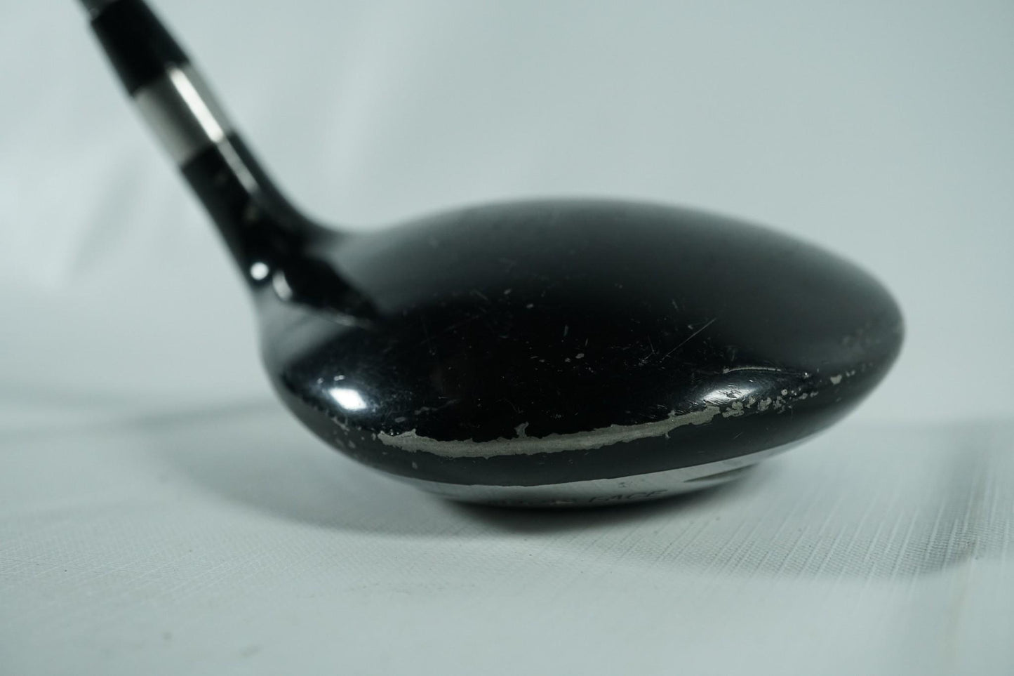 Ping G5 5 Wood 18° / Regular Flex Graphite Shaft / New Grip