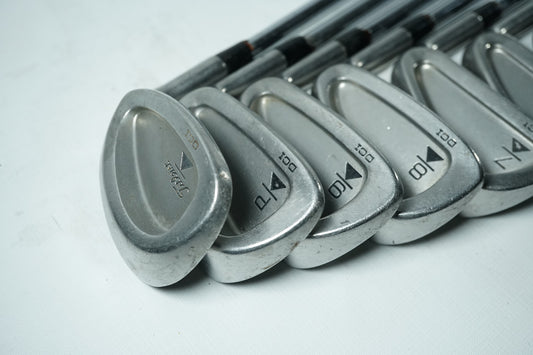 Titleist DCI Irons / 5-SW / Steel Shafts / New Grips
