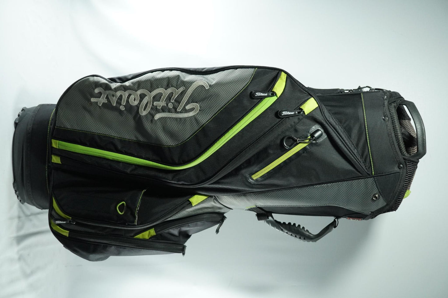 Titleist Cart Bag / Black and Green / With Rainhood