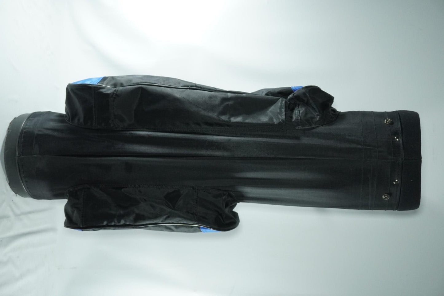 Memphis Golf Bag / Black and Blue / With Rainhood