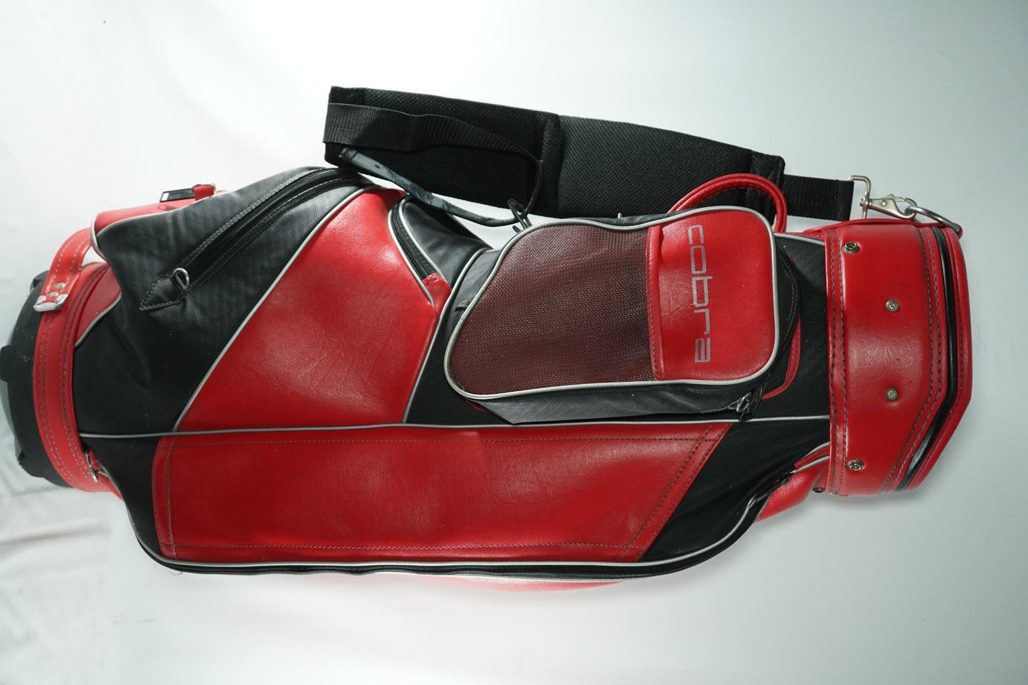 Cobra Vintage Cart Bag / Red and Black