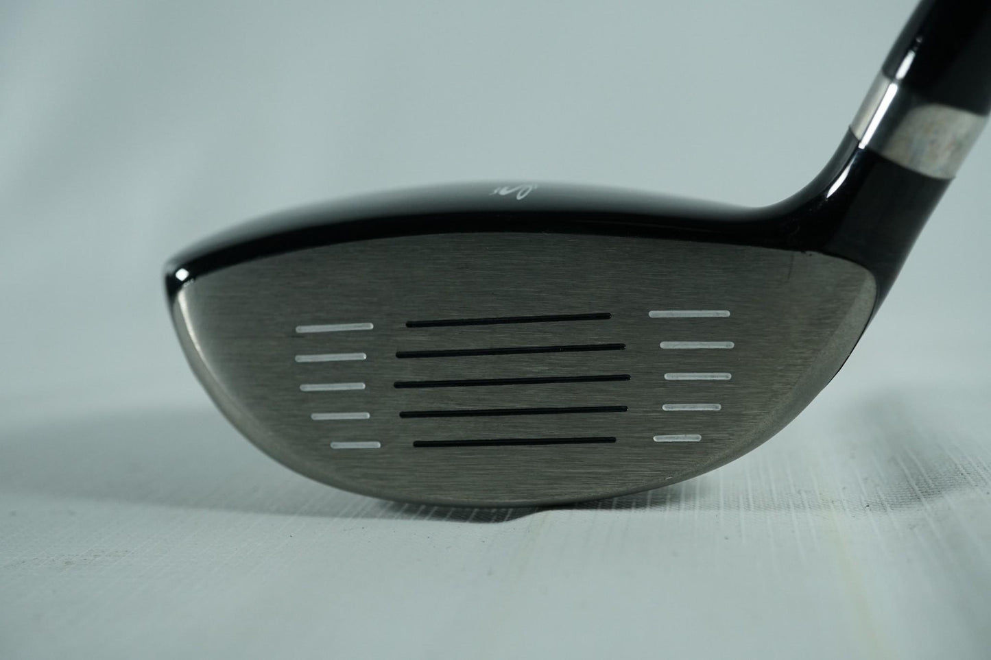 Cobra Fly XL 5 Hybrid 23° / Regular Flex Graphite Shaft