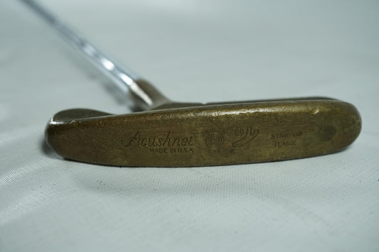 Acushnet Bullseye Standard Flange Putter / 35"