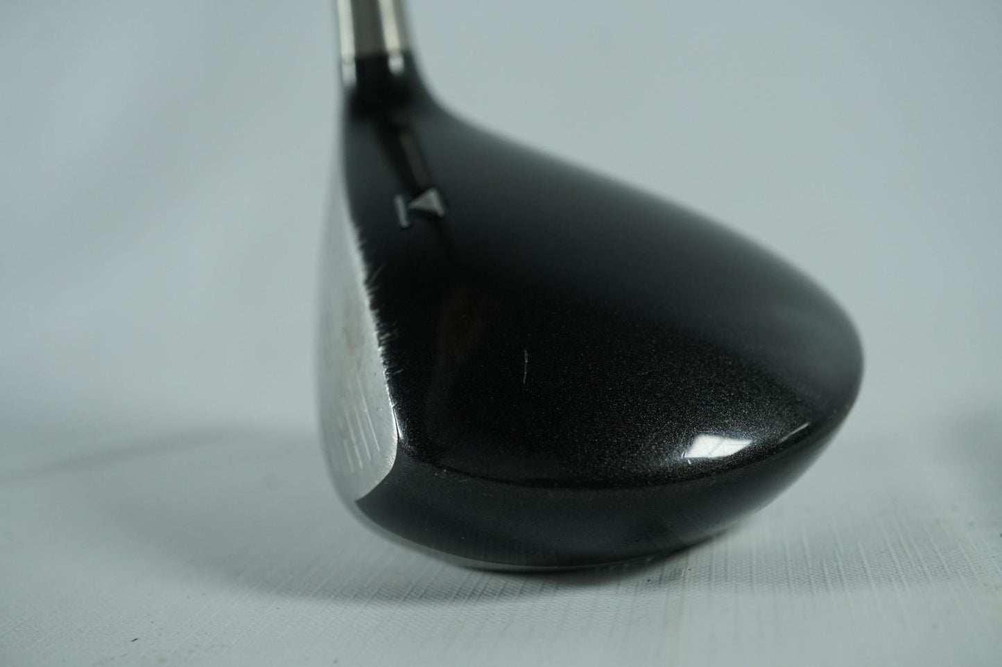 Titleist 904F 3 Wood 15° / Regular Flex Graphite Shaft / Left Handed / New Grip