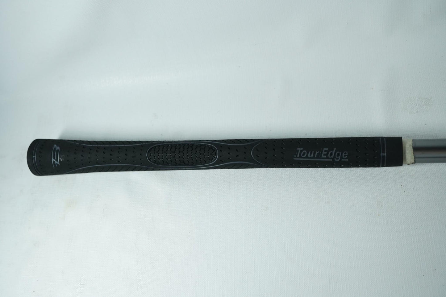 Titleist 904F 3 Wood 15° / Regular Flex Graphite Shaft / Left Handed / New Grip