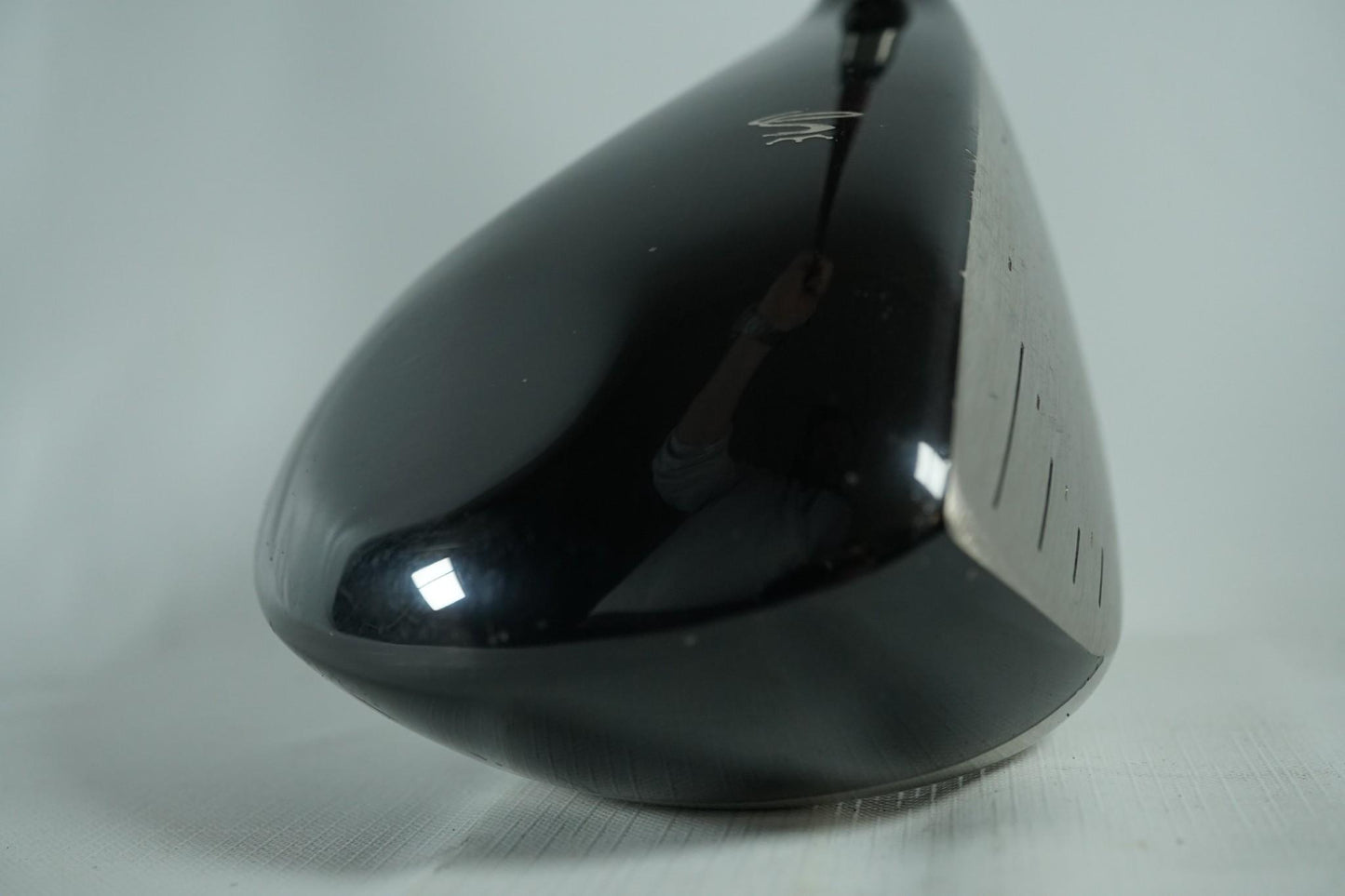 Cobra 440SZ Driver 9° / Regular Flex Graphite Shaft / New Grip