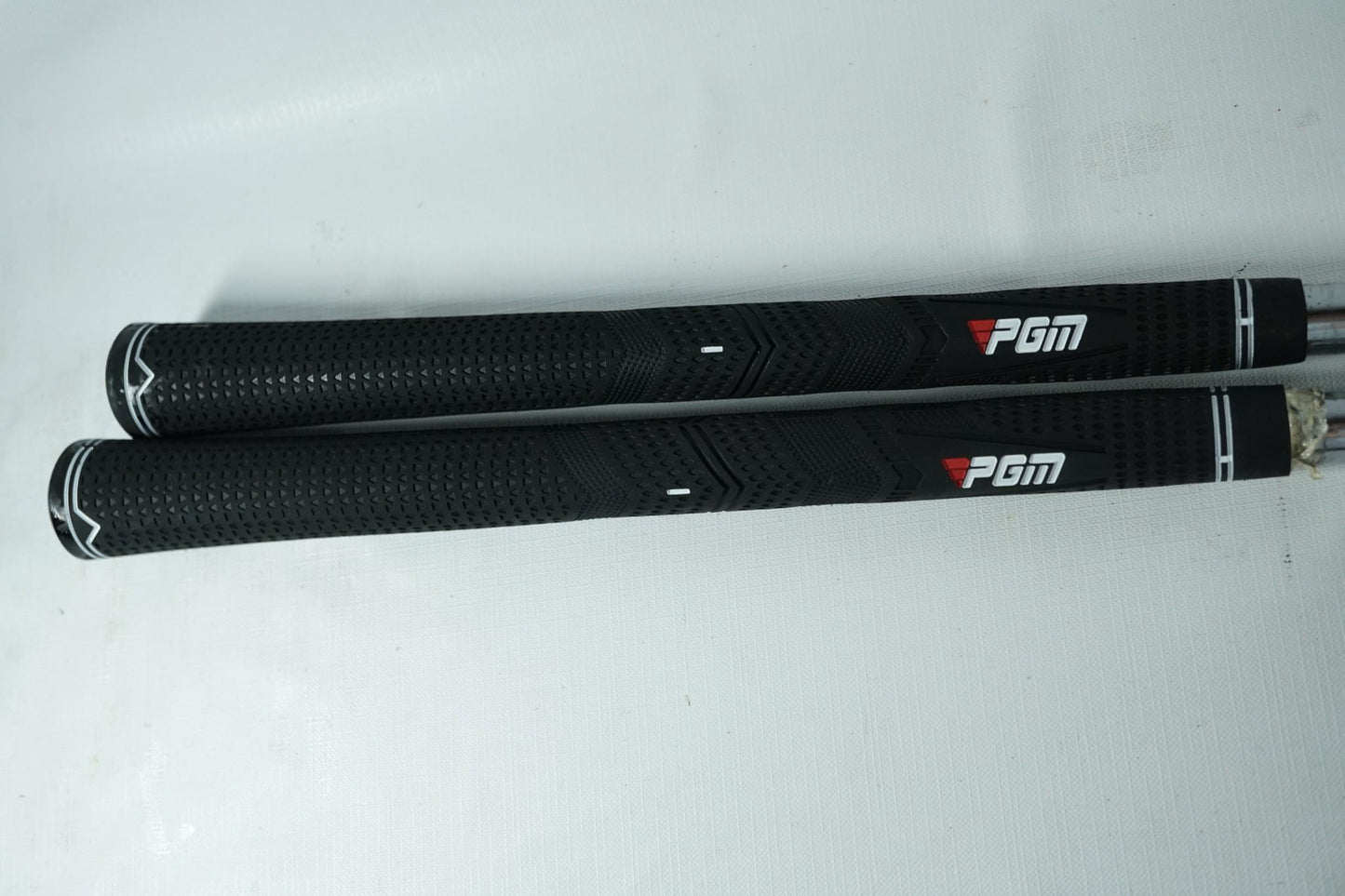 Taylormade System 2 Driver and 3 Wood / Regular Flex Steel Shafts / New Grips