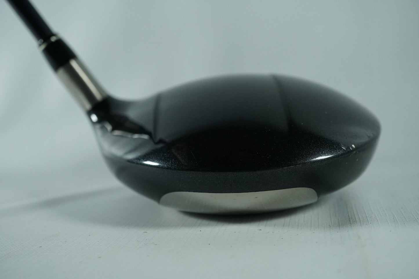 Taylormade 320Ti Driver 10.5° / Regular Flex Graphite Shaft