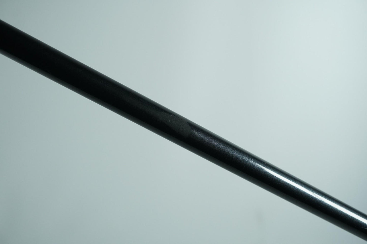 Taylormade 320Ti Driver 10.5° / Regular Flex Graphite Shaft