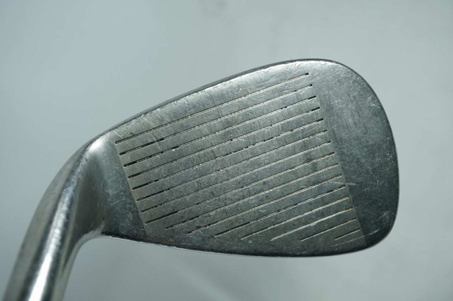 Wilson Ultra High Launch Pitching Wedge / Steel Shaft