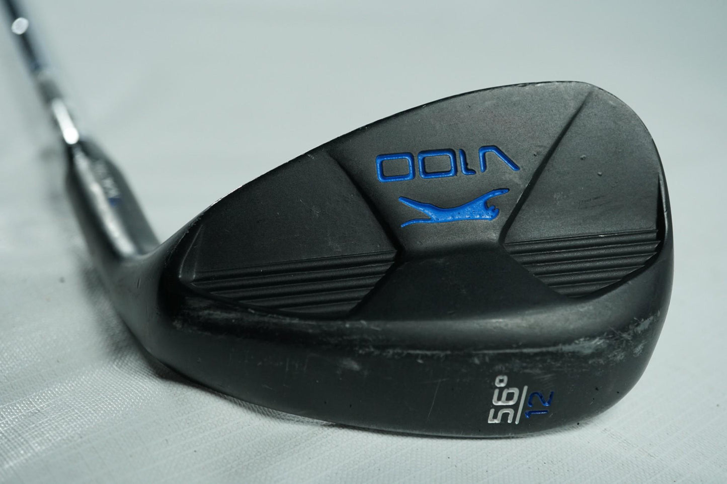 Slazenger V100 56° Sand Wedge / Regular Flex Steel Shaft / 070126208