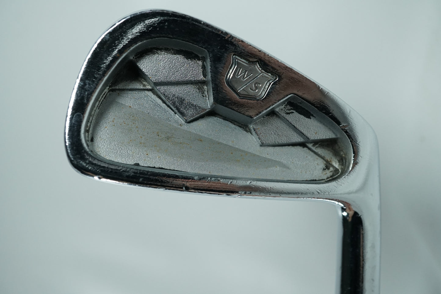 Wilson FG Tour V2 4 Iron / Stiff Flex Steel Shaft / Missing Insert
