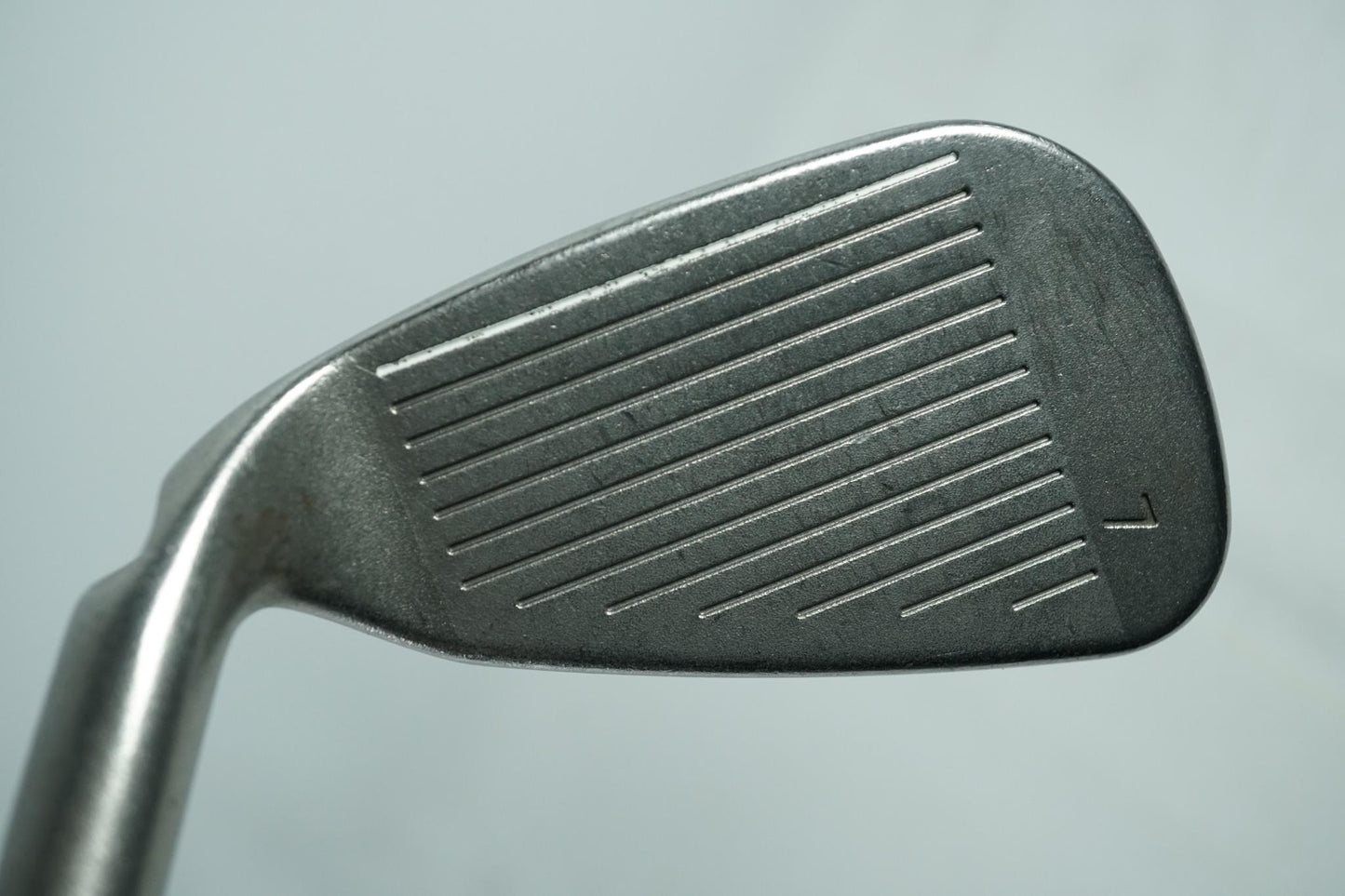 Ping G2 7 Iron / Red Dot / Soft Regular Flex Graphite Shaft